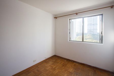Apartamento à venda com 136m², 3 quartos e 1 vaga Apartamento à venda com 136m², 3 quartos e 1 vagaQuarto 1