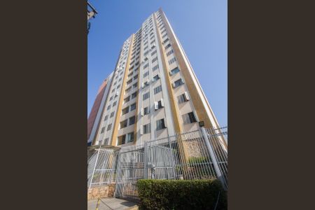 Apartamento à venda com 136m², 3 quartos e 1 vaga Apartamento à venda com 136m², 3 quartos e 1 vagaFachada