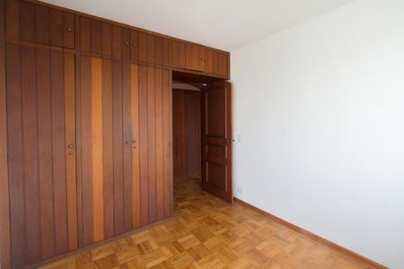 Apartamento à venda com 136m², 3 quartos e 1 vaga Apartamento à venda com 136m², 3 quartos e 1 vagaQuarto 2