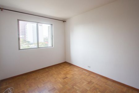 Apartamento à venda com 136m², 3 quartos e 1 vaga Apartamento à venda com 136m², 3 quartos e 1 vagaSuíte
