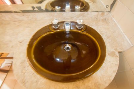 Apartamento à venda com 136m², 3 quartos e 1 vaga Apartamento à venda com 136m², 3 quartos e 1 vagaBanheiro da Suíte