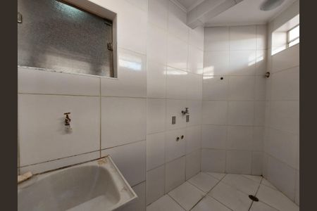 Casa para alugar com 325m², 4 quartos e 1 vaga Casa para alugar com 325m², 4 quartos e 1 vagaÁrea de Serviço