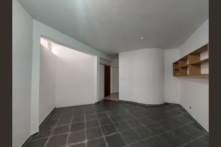 Casa para alugar com 325m², 4 quartos e 1 vaga Casa para alugar com 325m², 4 quartos e 1 vagaQuarto