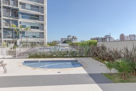 Apartamento para alugar com 54m², 2 quartos e 1 vagaPiscina