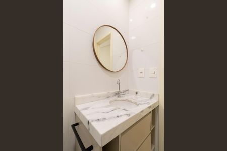 Banheiro de apartamento à venda com 1 quarto, 31m² em Vila Granada, São Paulo