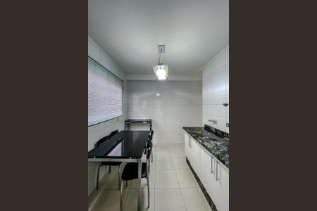 Apartamento à venda com 178m², 3 quartos e 3 vagasCozinha