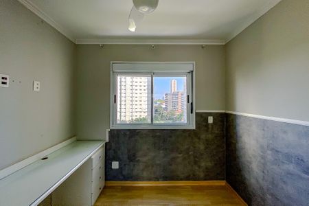 Apartamento à venda com 178m², 3 quartos e 3 vagasSuíte 2