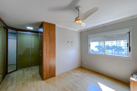 Apartamento à venda com 178m², 3 quartos e 3 vagasSuíte 3