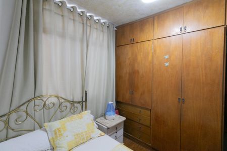 Casa à venda com 300m², 5 quartos e 3 vagasQuarto