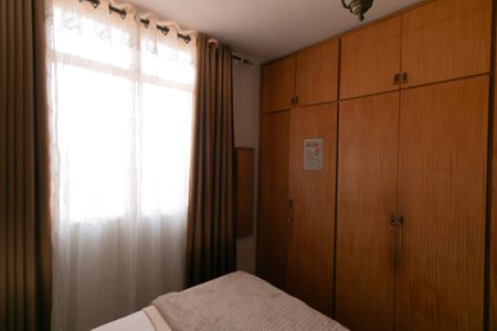 Casa à venda com 300m², 5 quartos e 3 vagasQuarto 3