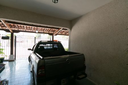 Casa à venda com 300m², 5 quartos e 3 vagasGaragem