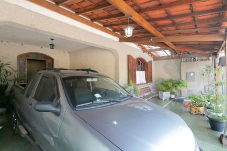 Casa à venda com 300m², 5 quartos e 3 vagasGaragem