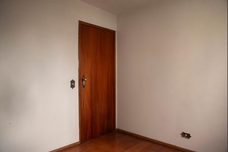 Apartamento à venda com 83m², 2 quartos e 1 vagaQuarto 2