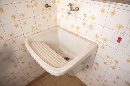 Apartamento à venda com 83m², 2 quartos e 1 vagaÁrea de Serviço