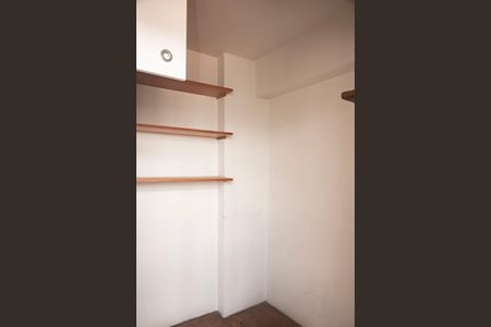 Apartamento à venda com 83m², 2 quartos e 1 vagaQuarto de Serviço