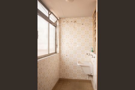 Apartamento à venda com 83m², 2 quartos e 1 vagaÁrea de Serviço