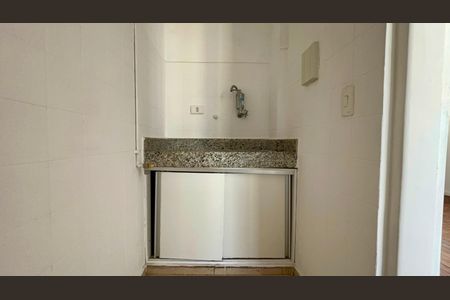 Apartamento à venda com 31m², 1 quarto e sem vaga Apartamento à venda com 31m², 1 quarto e sem vagaCozinha
