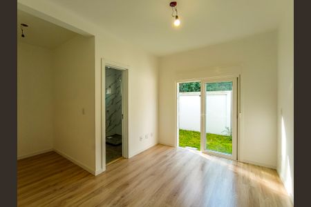 Casa de condomínio à venda com 111m², 3 quartos e 2 vagasSuíte