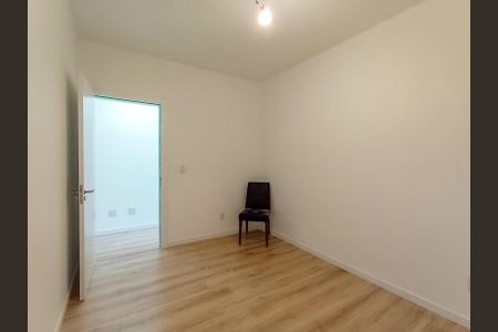 Casa de condomínio à venda com 111m², 3 quartos e 2 vagasQuarto 1