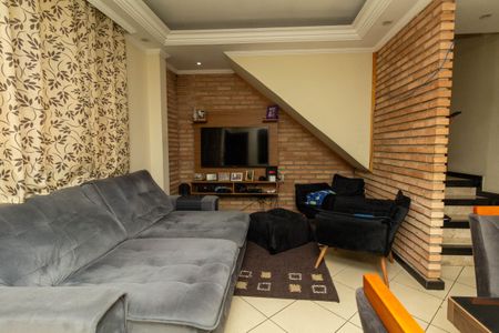 Casa de condomínio à venda com 84m², 3 quartos e 2 vagas Casa de condomínio à venda com 84m², 3 quartos e 2 vagasSala