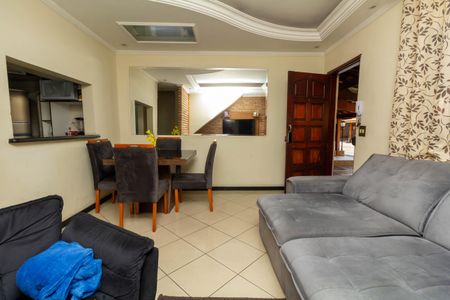 Casa de condomínio à venda com 84m², 3 quartos e 2 vagas Casa de condomínio à venda com 84m², 3 quartos e 2 vagasSala