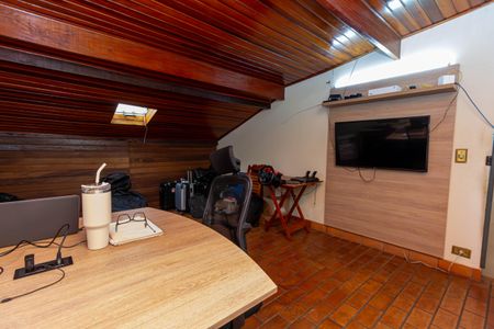 Casa de condomínio à venda com 84m², 3 quartos e 2 vagas Casa de condomínio à venda com 84m², 3 quartos e 2 vagasEscritório