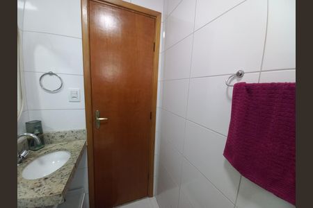 Apartamento para alugar com 72m², 2 quartos e 1 vaga Apartamento para alugar com 72m², 2 quartos e 1 vagaBanheiro