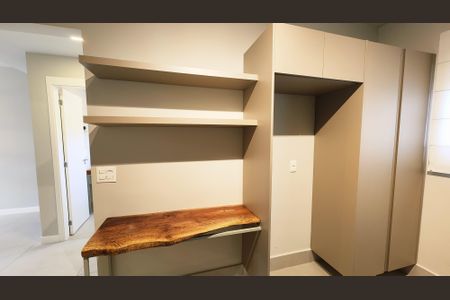 Casa de condomínio à venda com 89m², 3 quartos e 2 vagas Casa de condomínio à venda com 89m², 3 quartos e 2 vagasCozinha e Área de Serviço