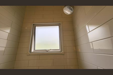 Casa de condomínio à venda com 89m², 3 quartos e 2 vagas Casa de condomínio à venda com 89m², 3 quartos e 2 vagasBanheiro da Suíte