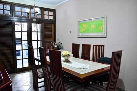 Casa para alugar com 220m², 3 quartos e 2 vagas Casa para alugar com 220m², 3 quartos e 2 vagasCopa