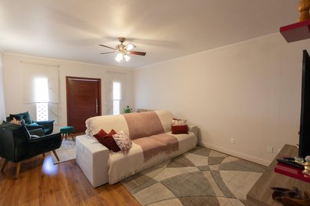 Casa à venda com 280m², 3 quartos e 3 vagasSala