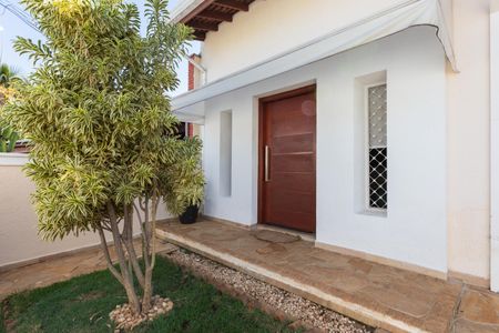 Casa à venda com 280m², 3 quartos e 3 vagasQuintal