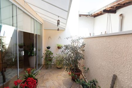 Varanda de casa à venda com 3 quartos, 280m² em Jardim Campinas, Campinas