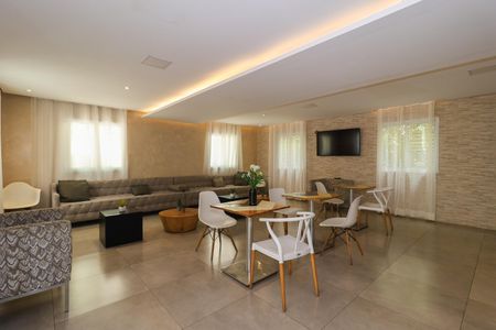 Apartamento à venda com 47m², 2 quartos e sem vagaÁrea comum - Salão de festas