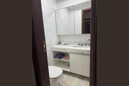 Apartamento à venda com 184m², 3 quartos e 3 vagas