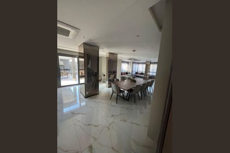 Apartamento à venda com 72m², 2 quartos e 1 vaga