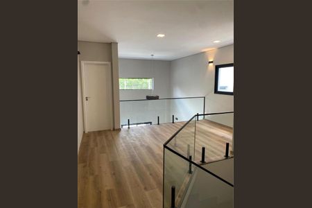 Casa à venda com 4 quartos, 257m² em Alphaville, Santana de Parnaíba