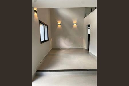 Casa à venda com 4 quartos, 257m² em Alphaville, Santana de Parnaíba