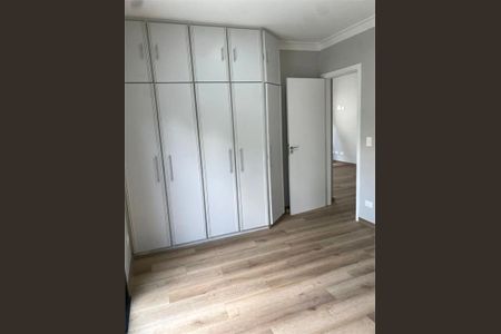 Casa à venda com 4 quartos, 257m² em Alphaville, Santana de Parnaíba