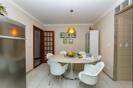 Casa à venda com 500m², 3 quartos e 4 vagasCozinha