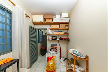 Casa à venda com 500m², 3 quartos e 4 vagasQuarto de Serviço