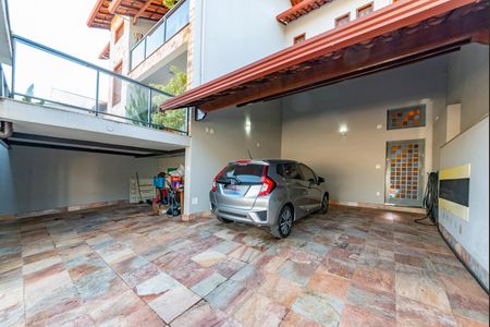 Casa à venda com 500m², 3 quartos e 4 vagasGaragem