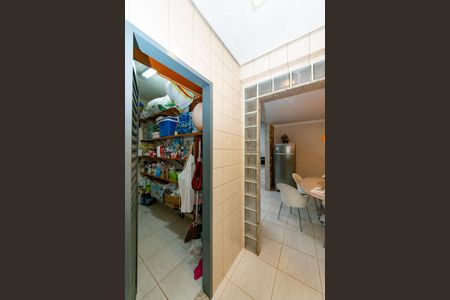 Casa à venda com 500m², 3 quartos e 4 vagasDespensa