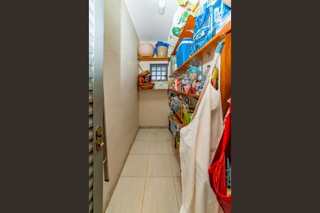 Casa à venda com 500m², 3 quartos e 4 vagasDespensa