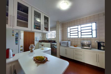 Casa à venda com 348m², 3 quartos e 5 vagas Casa à venda com 348m², 3 quartos e 5 vagasCopa