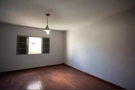 Casa à venda com 210m², 3 quartos e 2 vagasFoto 09
