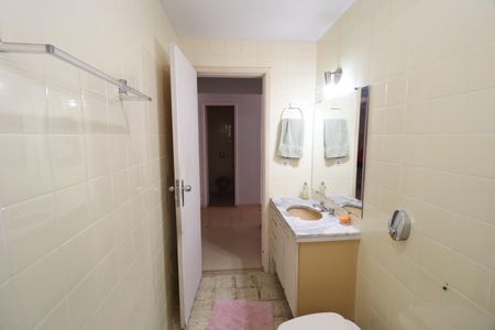 Apartamento para alugar com 130m², 3 quartos e 1 vagaBanheiro Social