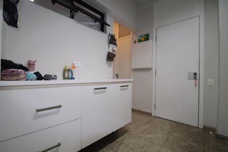 Apartamento à venda com 320m², 5 quartos e 4 vagasÁrea de Serviço