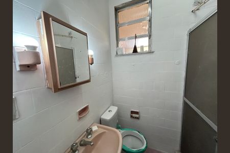 Apartamento para alugar com 54m², 3 quartos e sem vagaBanheiro