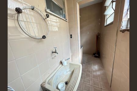 Apartamento para alugar com 54m², 3 quartos e sem vagaÁrea de Serviço